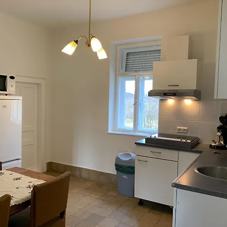 Hazmarmar Apartment Csernely